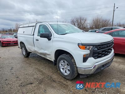Czwarte zdjęcie samochodu z boku: 2022 CHEVROLET SILVERADO C1500 VIN:3GCNAAEDXNG687138 - miniatura