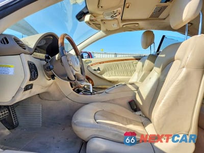 Zdjęcie 7 z 12 samochodu: 2008 MERCEDES-BENZ CLK 350 VIN:WDBTJ56H28F247418 - miniatura