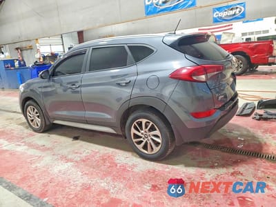 Drugie zdjęcie samochodu z przodu: 2017 HYUNDAI TUCSON SE VIN:KM8J3CA40HU585807 - miniatura