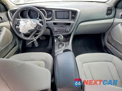 Zdjęcie 8 z 11 samochodu: 2011 KIA OPTIMA LX VIN:KNAGM4A77B5170333 - miniatura