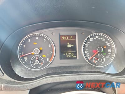 Zdjęcie 9 z 12 samochodu: 2015 VOLKSWAGEN PASSAT S VIN:1VWAS7A3XFC091413 - miniatura