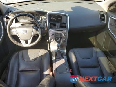 Zdjęcie 8 z 12 samochodu: 2016 VOLVO XC60 T5 PREMIER VIN:YV440MDKXG2893570 - miniatura