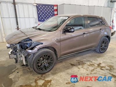 2017 MITSUBISHI OUTLANDER SPORT ES JA4AR3AU2HZ034259 - główne zdjęcie licytacji z USA - miniatura