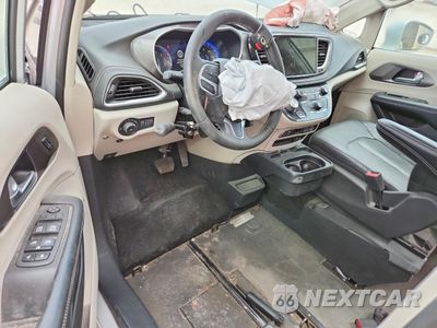 Zdjęcie 8 z 13 samochodu: 2022 CHRYSLER PACIFICA TOURING L VIN:2C4RC1BG2NR173157 - miniatura