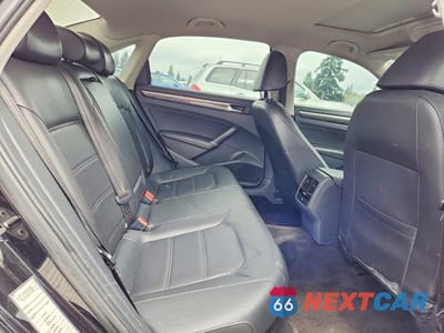 Zdjęcie 10 z 13 samochodu: 2016 VOLKSWAGEN PASSAT SE VIN:1VWBT7A33GC028625 - miniatura