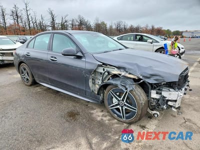 Czwarte zdjęcie samochodu z boku: 2024 MERCEDES-BENZ C 300 4MATIC VIN:W1KAF4HB8RR222039 - miniatura