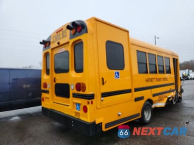 Zdjęcie 6 z 10 samochodu: 2017 CHEVROLET EXPRESS G4500 VIN:1HA6GUBG5HN001730 - miniatura