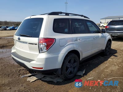Trzecie zdjęcie samochodu z tyłu: 2010 SUBARU FORESTER 2.5X PREMIUM VIN:JF2SH6CC9AH715387 - miniatura