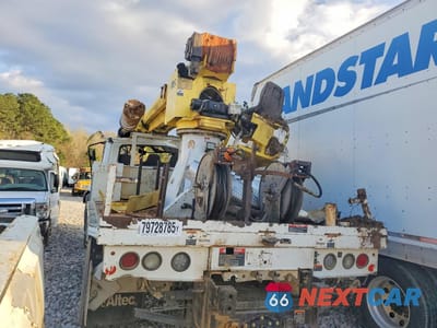 Trzecie zdjęcie samochodu z tyłu: 2017 INTERNATIONAL 7300 DIGGER DERRICK TRUCK VIN:3HAWBMMN4HL655323 - miniatura