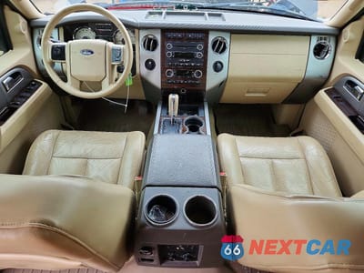 Zdjęcie 8 z 12 samochodu: 2014 FORD EXPEDITION EL XLT VIN:1FMJK1J52EEF39109 - miniatura