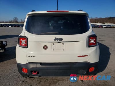 Zdjęcie 6 z 12 samochodu: 2016 JEEP RENEGADE TRAILHAWK VIN:ZACCJBCT0GPD32701 - miniatura
