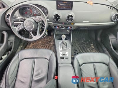 Zdjęcie 8 z 12 samochodu: 2019 AUDI A3 PREMIUM VIN:WAUBEGFF1KA083186 - miniatura