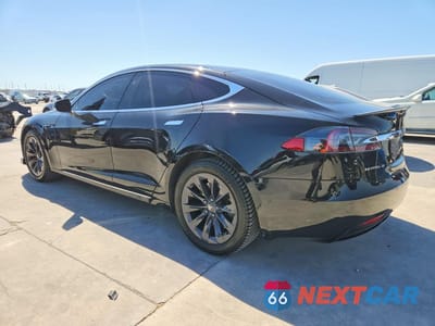 Drugie zdjęcie samochodu z przodu: 2018 TESLA MODEL S VIN:5YJSA1E21JF275577 - miniatura
