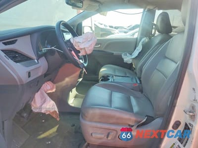 Zdjęcie 7 z 12 samochodu: 2017 TOYOTA SIEANNA VIN:5TDKZ3DC5HS858674 - miniatura