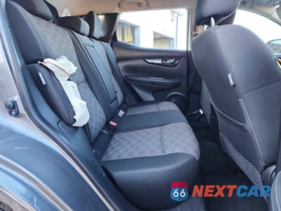 Zdjęcie 10 z 12 samochodu: 2022 NISSAN ROGUE SPORT SV VIN:JN1BJ1BV2NW583196 - miniatura