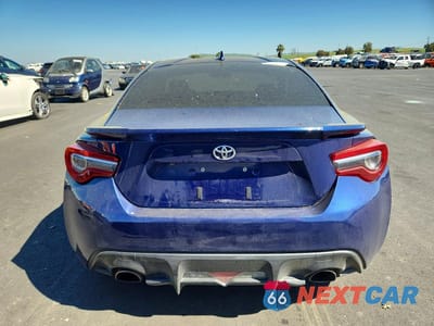 Zdjęcie 6 z 11 samochodu: 2017 TOYOTA 86 BASE VIN:JF1ZNAA10H9711040 - miniatura