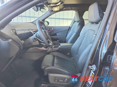 Zdjęcie 7 z 13 samochodu: 2025 BMW X3 30 XDRIVE VIN:5UX53GP01S9Z45029 - miniatura