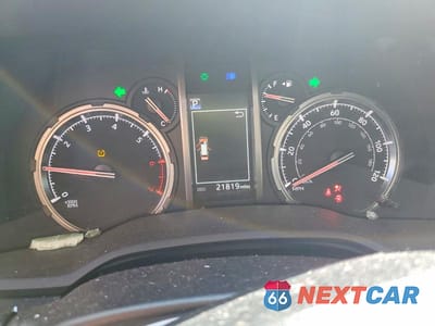 Zdjęcie 9 z 12 samochodu: 2024 TOYOTA 4RUNNER TRD OFF-ROAD PREMIUM VIN:JTERU5JR5R6235781 - miniatura