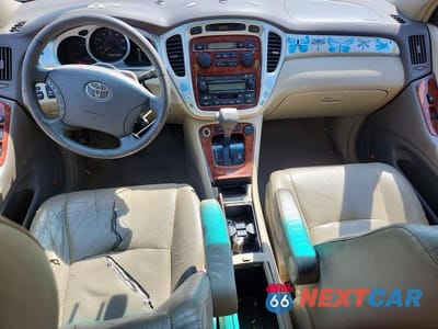 Zdjęcie 8 z 12 samochodu: 2005 TOYOTA HIGHLANDER LIMITED VIN:JTEEP21A650071629 - miniatura