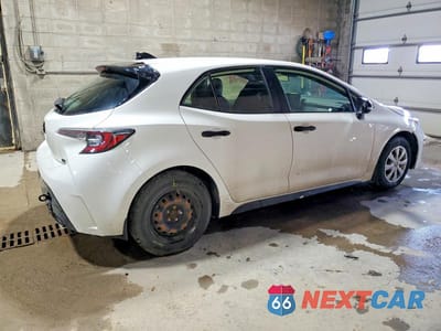 Trzecie zdjęcie samochodu z tyłu: 2022 TOYOTA COROLLA HATCHBACK SE NIGHTSHADE EDITION VIN:JTND4MBE7N3156527 - miniatura