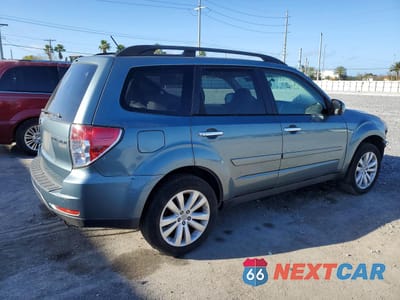 Trzecie zdjęcie samochodu z tyłu: 2011 SUBARU FORESTER 2.5X PREMIUM VIN:JF2SHADC8BH754474 - miniatura