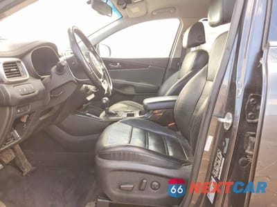 Zdjęcie 7 z 12 samochodu: 2017 KIA SORENTO EX V6 VIN:5XYPHDA51HG203607 - miniatura