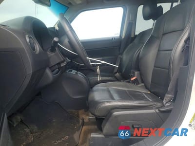 Zdjęcie 7 z 13 samochodu: 2015 JEEP PATRIOT LATITUDE VIN:1C4NJRFB9FD143496 - miniatura