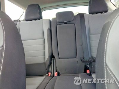 Zdjęcie 10 z 13 samochodu: 2016 FORD ESCAPE SE VIN:1FMCU0G73GUC35298 - miniatura