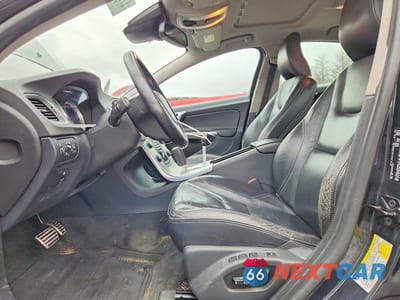 Zdjęcie 7 z 11 samochodu: 2012 VOLVO S60 T6 VIN:YV1902FH6C2110327 - miniatura