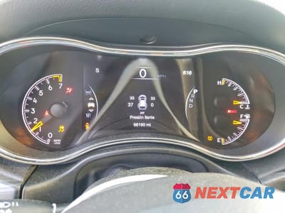 Zdjęcie 9 z 13 samochodu: 2019 JEEP GRAND CHEROKEE LAREDO VIN:1C4RJEAG3KC752421 - miniatura