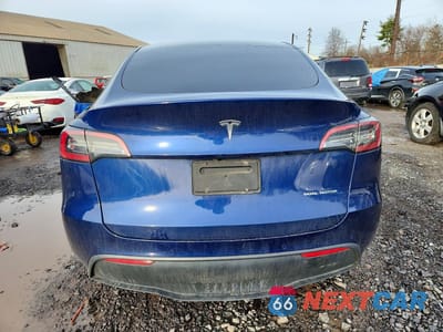 Zdjęcie 6 z 11 samochodu: 2021 TESLA MODEL Y VIN:5YJYGAEE9MF202352 - miniatura