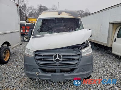 Piąte zdjęcie samochodu w środku: 2023 MERCEDES-BENZ SPRINTER 2500 VIN:W1Y40CHY1PT152404 - miniatura