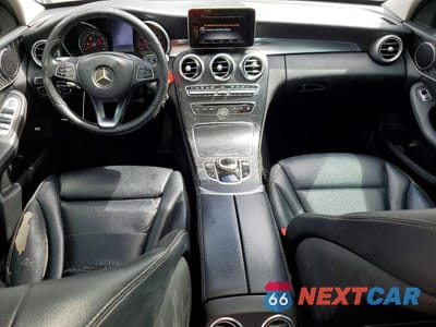 Zdjęcie 8 z 12 samochodu: 2017 MERCEDES-BENZ C 300 VIN:55SWF4JB8HU204279 - miniatura