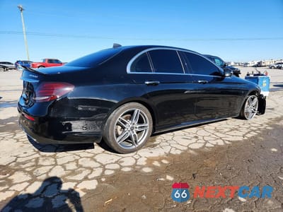 Trzecie zdjęcie samochodu z tyłu: 2019 MERCEDES-BENZ E 300 VIN:WDDZF4JBXKA659557 - miniatura