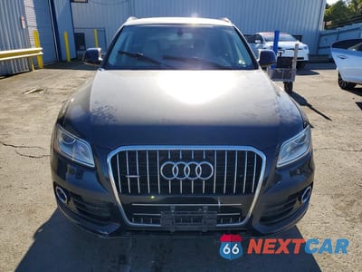Piąte zdjęcie samochodu w środku: 2017 AUDI Q5 PREMIUM PLUS VIN:WA1L2AFPXHA060160 - miniatura