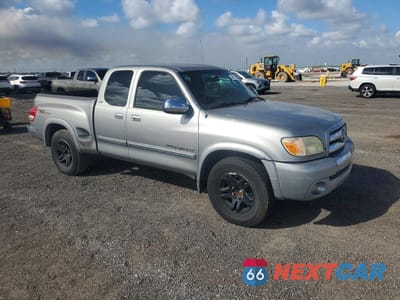 Czwarte zdjęcie samochodu z boku: 2005 TOYOTA TUNDRA SR5 VIN:5TBRT34115S465760 - miniatura