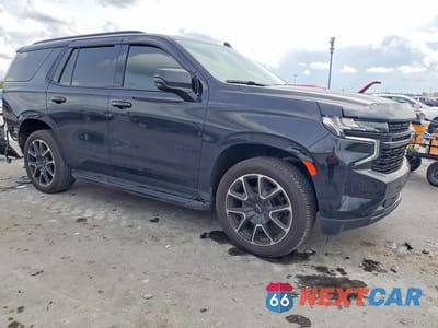 Czwarte zdjęcie samochodu z boku: 2023 CHEVROLET TAHOE K1500 RST VIN:1GNSKRKD3PR237067 - miniatura