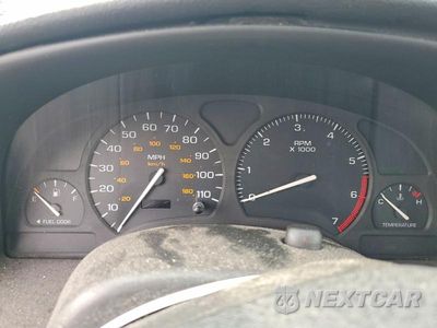 Zdjęcie 9 z 12 samochodu: 2000 SATURN SL1 VIN:1G8ZH5289YZ250113 - miniatura