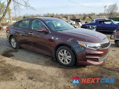 Czwarte zdjęcie samochodu z boku: 2018 KIA OPTIMA LX VIN:5XXGT4L30JG186321 - miniatura