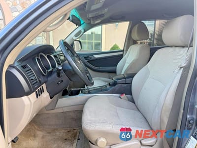 Zdjęcie 6 z 11 samochodu: 2006 TOYOTA 4RUNNER SR5 VIN:JTEBU14RX60098955 - miniatura