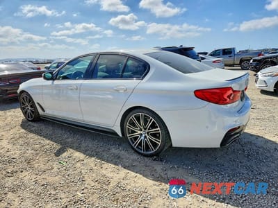 Drugie zdjęcie samochodu z przodu: 2019 BMW 540 I VIN:WBAJE5C56KWW32153 - miniatura