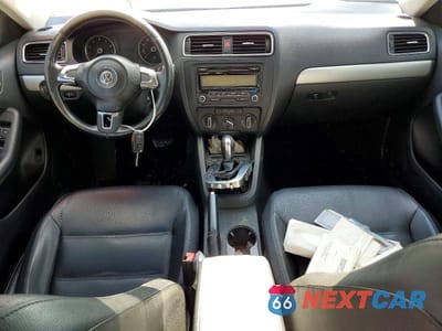 Zdjęcie 8 z 11 samochodu: 2013 VOLKSWAGEN JETTA SE VIN:3VWDP7AJ5DM237676 - miniatura