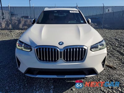 Piąte zdjęcie samochodu w środku: 2022 BMW X3 XDRIVE30E VIN:5UX63DP06N9M76785 - miniatura