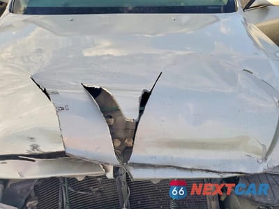 Zdjęcie 12 z 13 samochodu: 2001 TOYOTA AVALON XL VIN:4T1BF28B81U166930 - miniatura