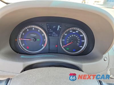 Zdjęcie 9 z 12 samochodu: 2014 HYUNDAI ACCENT GLS VIN:KMHCT4AE4EU669891 - miniatura