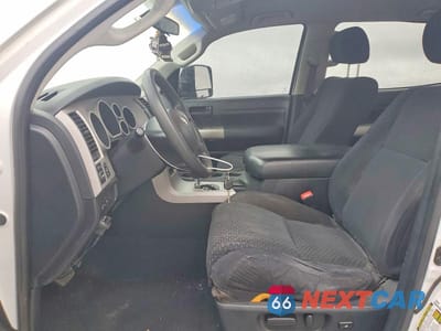 Zdjęcie 7 z 11 samochodu: 2007 TOYOTA TUNDRA SR5 VIN:5TBEV541X7S472889 - miniatura