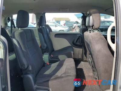 Zdjęcie 11 z 13 samochodu: 2012 DODGE GRAND CARAVAN SE VIN:2C4RDGBG7CR395366 - miniatura