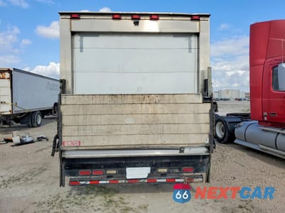 Zdjęcie 6 z 13 samochodu: 2016 ISUZU NQR REFRIGERATED BOX TRUCK VIN:JALE5W169G7901395 - miniatura