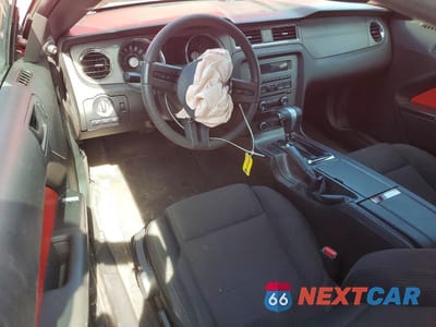 Zdjęcie 8 z 12 samochodu: 2011 FORD MUSTANG VIN:1ZVBP8AM3B5122410 - miniatura