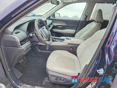 Zdjęcie 7 z 13 samochodu: 2025 TOYOTA GRAND HIGHLANDER HYBRID XLE VIN:5TDACAB57SS058777 - miniatura